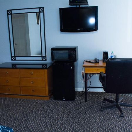 At 9 Motel Howell Εξωτερικό φωτογραφία