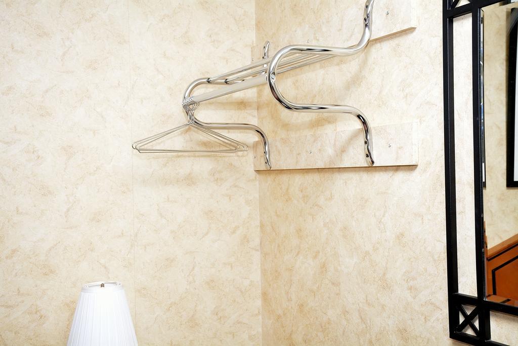 At 9 Motel Howell Εξωτερικό φωτογραφία