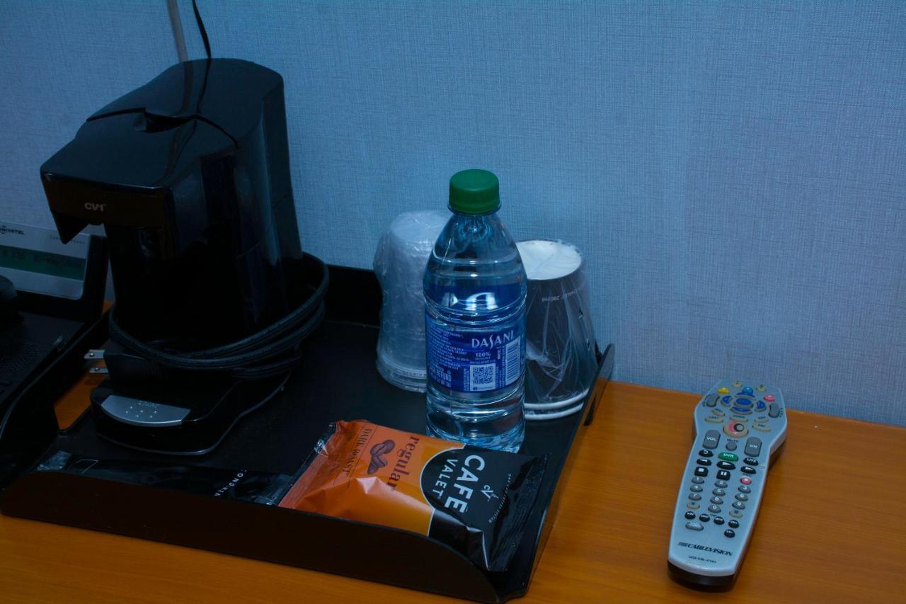 At 9 Motel Howell Εξωτερικό φωτογραφία